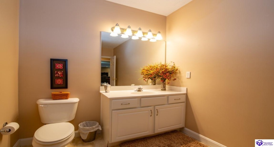 Hillcrest Drive, Brandenburg, Kentucky 40108, ,4 BathroomsBathrooms,For Sale,Hillcrest Drive,HK24002137