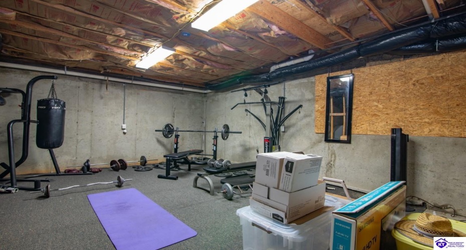 Hillcrest Drive, Brandenburg, Kentucky 40108, ,4 BathroomsBathrooms,For Sale,Hillcrest Drive,HK24002137