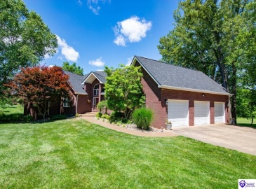 Hillcrest Drive, Brandenburg, Kentucky 40108, ,4 BathroomsBathrooms,For Sale,Hillcrest Drive,HK24002137