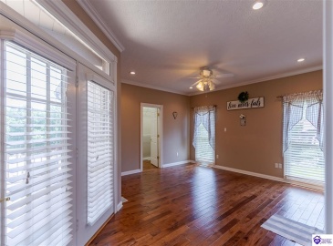 Meadow Court, Hardinsburg, Kentucky 40143, ,3 BathroomsBathrooms,For Sale,Meadow Court,HK24002172