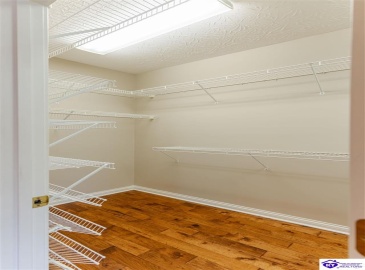 Meadow Court, Hardinsburg, Kentucky 40143, ,3 BathroomsBathrooms,For Sale,Meadow Court,HK24002172