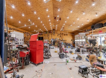 Meadow Court, Hardinsburg, Kentucky 40143, ,3 BathroomsBathrooms,For Sale,Meadow Court,HK24002172