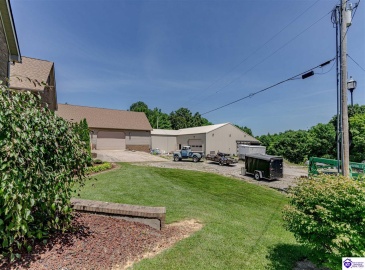 Meadow Court, Hardinsburg, Kentucky 40143, ,3 BathroomsBathrooms,For Sale,Meadow Court,HK24002172