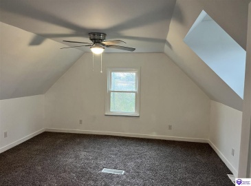 Bush Lane, Elizabethtown, Kentucky 42701, ,3 BathroomsBathrooms,For Sale,Bush Lane,HK24002206