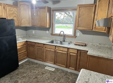 Bush Lane, Elizabethtown, Kentucky 42701, ,3 BathroomsBathrooms,For Sale,Bush Lane,HK24002206