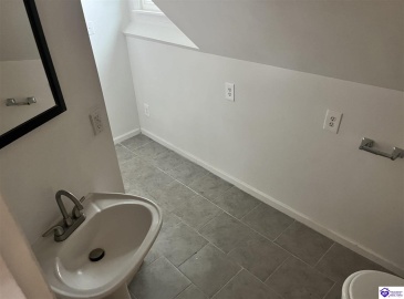 Bush Lane, Elizabethtown, Kentucky 42701, ,3 BathroomsBathrooms,For Sale,Bush Lane,HK24002206