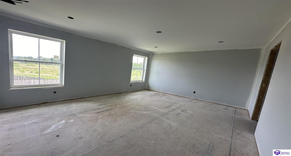 Bessels Boulevard, Louisville, Kentucky 40272, ,3 BathroomsBathrooms,For Sale,Bessels Boulevard,HK24002215