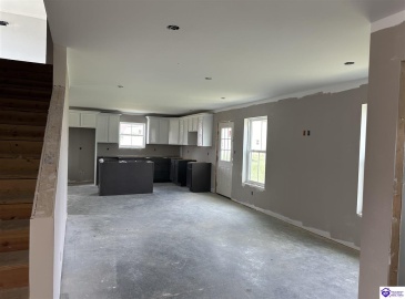 Bessels Boulevard, Louisville, Kentucky 40272, ,3 BathroomsBathrooms,For Sale,Bessels Boulevard,HK24002215