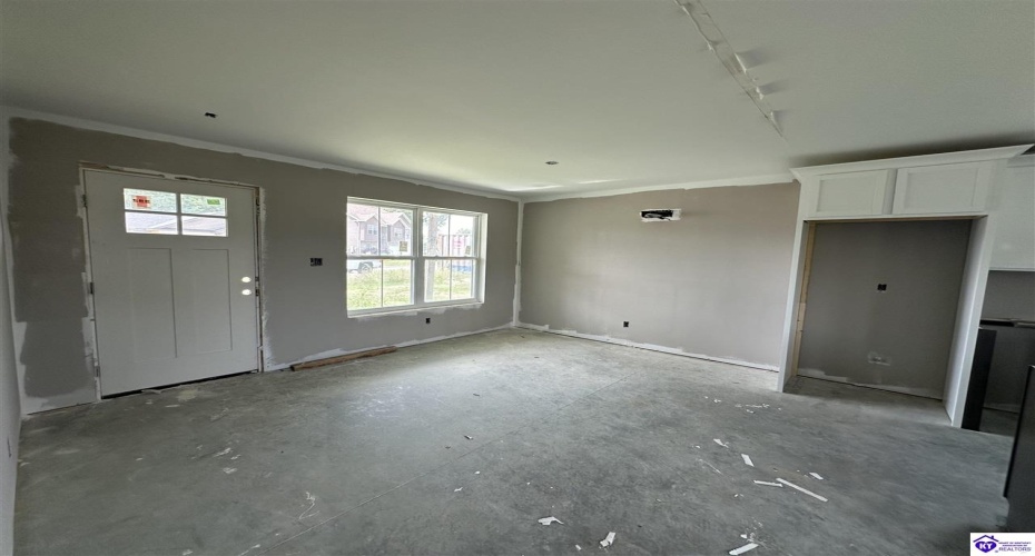 Bessels Boulevard, Louisville, Kentucky 40272, ,3 BathroomsBathrooms,For Sale,Bessels Boulevard,HK24002215