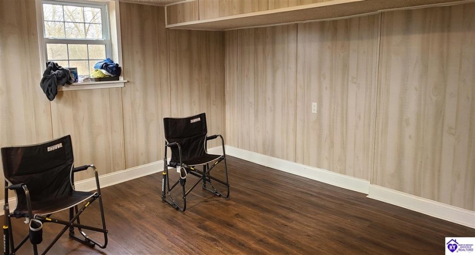 Dennison Road, Magnolia, Kentucky 42757, ,3 BathroomsBathrooms,For Sale,Dennison Road,HK24002232