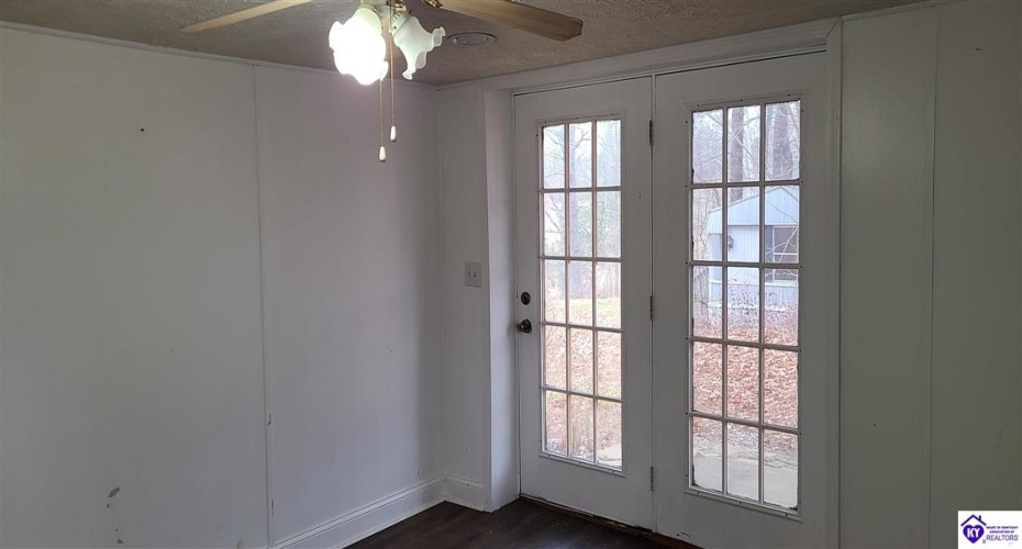 Dennison Road, Magnolia, Kentucky 42757, ,3 BathroomsBathrooms,For Sale,Dennison Road,HK24002232