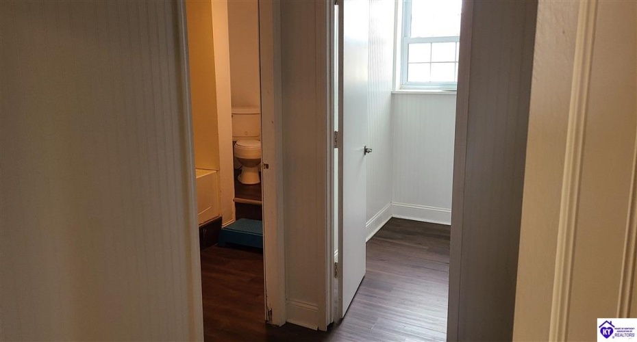 Dennison Road, Magnolia, Kentucky 42757, ,3 BathroomsBathrooms,For Sale,Dennison Road,HK24002232