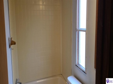 Dennison Road, Magnolia, Kentucky 42757, ,3 BathroomsBathrooms,For Sale,Dennison Road,HK24002232