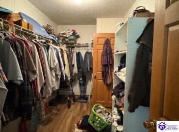 Cardinal Drive, Leitchfield, Kentucky 42754, ,2 BathroomsBathrooms,For Sale,Cardinal Drive,HK24002254