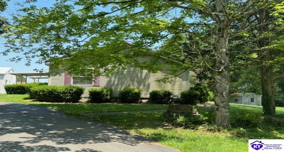 Cardinal Drive, Leitchfield, Kentucky 42754, ,2 BathroomsBathrooms,For Sale,Cardinal Drive,HK24002254