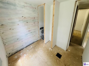 Foxwood Circle, Leitchfield, Kentucky 42754, ,1 BathroomBathrooms,For Sale,Foxwood Circle,HK24002259