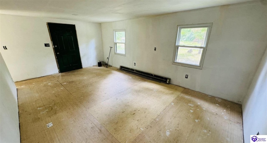 Foxwood Circle, Leitchfield, Kentucky 42754, ,1 BathroomBathrooms,For Sale,Foxwood Circle,HK24002259