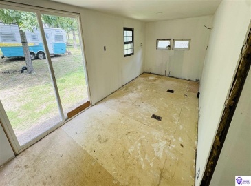 Foxwood Circle, Leitchfield, Kentucky 42754, ,1 BathroomBathrooms,For Sale,Foxwood Circle,HK24002259