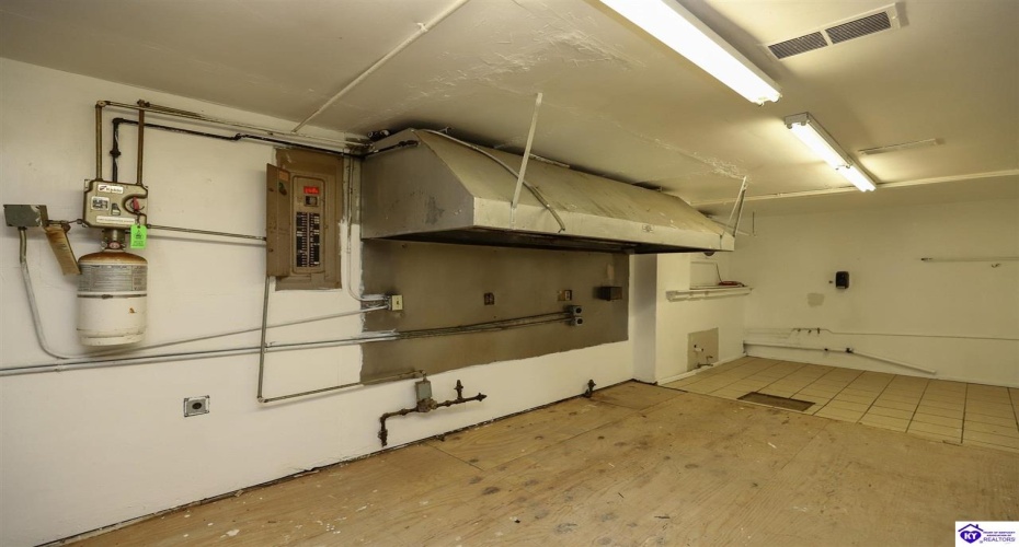 Dixie Boulevard, Radcliff, Kentucky 40160, ,For Sale,Dixie Boulevard,HK24002274