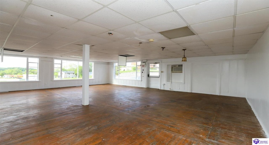 Dixie Boulevard, Radcliff, Kentucky 40160, ,For Sale,Dixie Boulevard,HK24002274