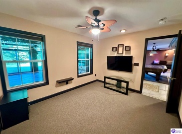 Pebble Beach Court, Vine Grove, Kentucky 40175, ,4 BathroomsBathrooms,For Sale,Pebble Beach Court,HK24000710