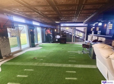 Pebble Beach Court, Vine Grove, Kentucky 40175, ,4 BathroomsBathrooms,For Sale,Pebble Beach Court,HK24000710