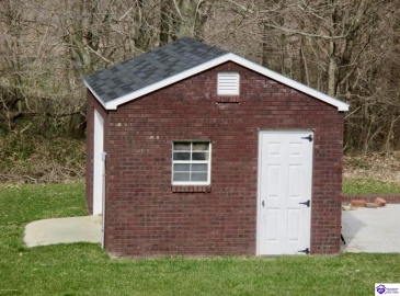 Pebble Beach Court, Vine Grove, Kentucky 40175, ,4 BathroomsBathrooms,For Sale,Pebble Beach Court,HK24000710