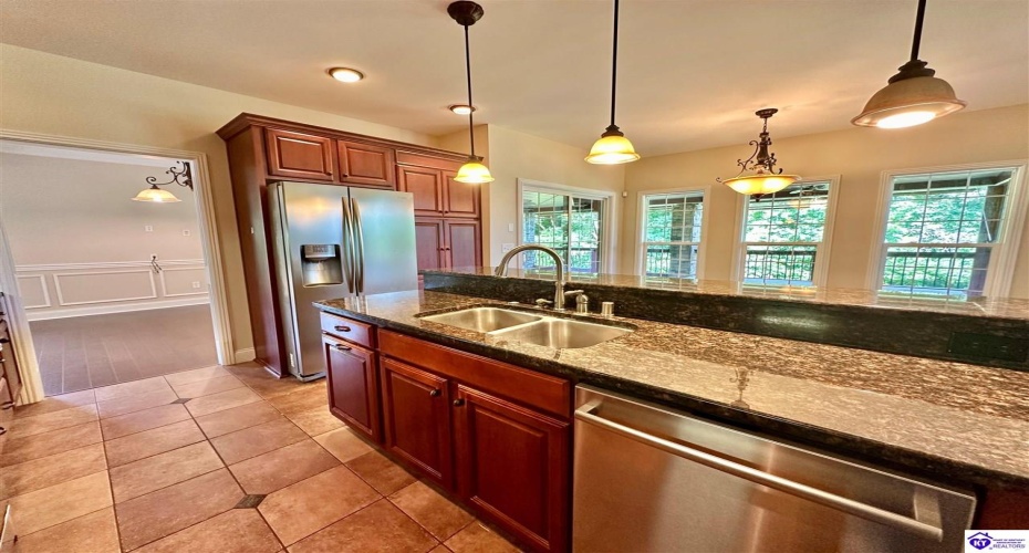 Pebble Beach Court, Vine Grove, Kentucky 40175, ,4 BathroomsBathrooms,For Sale,Pebble Beach Court,HK24000710