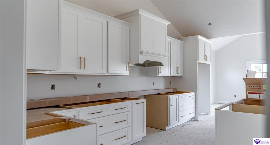 Bonfire Lane, Elizabethtown, Kentucky 42701, ,2 BathroomsBathrooms,For Sale,Bonfire Lane,HK24002273