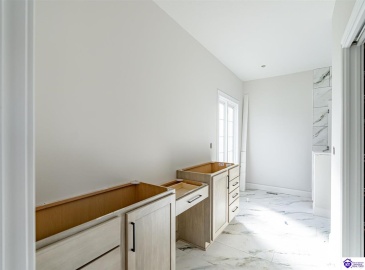 Bonfire Lane, Elizabethtown, Kentucky 42701, ,2 BathroomsBathrooms,For Sale,Bonfire Lane,HK24002273