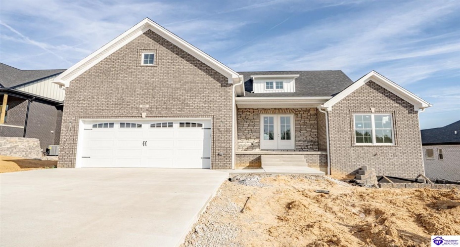 Bonfire Lane, Elizabethtown, Kentucky 42701, ,2 BathroomsBathrooms,For Sale,Bonfire Lane,HK24002273