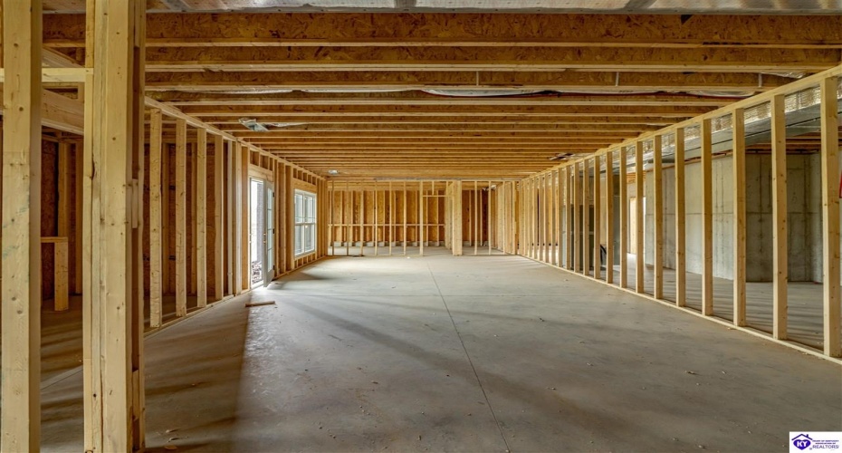 Bonfire Lane, Elizabethtown, Kentucky 42701, ,2 BathroomsBathrooms,For Sale,Bonfire Lane,HK24002275