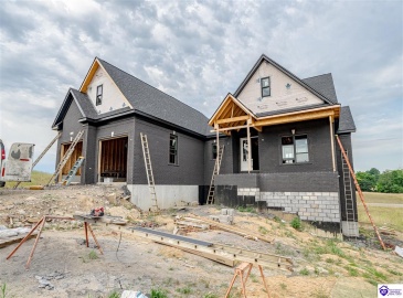 Bonfire Lane, Elizabethtown, Kentucky 42701, ,2 BathroomsBathrooms,For Sale,Bonfire Lane,HK24002275