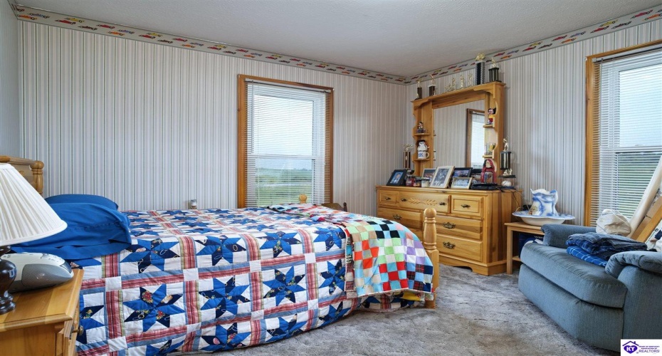 Greensburg Road, Buffalo, Kentucky 42716, ,2 BathroomsBathrooms,For Sale,Greensburg Road,HK24002281