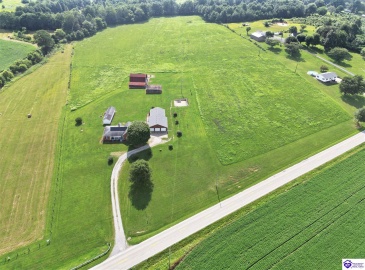 Greensburg Road, Buffalo, Kentucky 42716, ,2 BathroomsBathrooms,For Sale,Greensburg Road,HK24002281