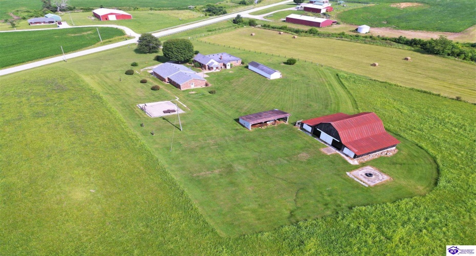 Greensburg Road, Buffalo, Kentucky 42716, ,2 BathroomsBathrooms,For Sale,Greensburg Road,HK24002281