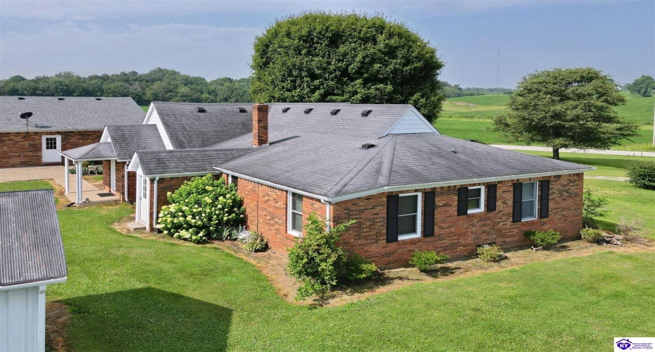 Greensburg Road, Buffalo, Kentucky 42716, ,2 BathroomsBathrooms,For Sale,Greensburg Road,HK24002281