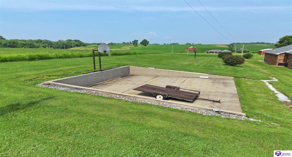 Greensburg Road, Buffalo, Kentucky 42716, ,2 BathroomsBathrooms,For Sale,Greensburg Road,HK24002281