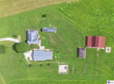 Greensburg Road, Buffalo, Kentucky 42716, ,2 BathroomsBathrooms,For Sale,Greensburg Road,HK24002281