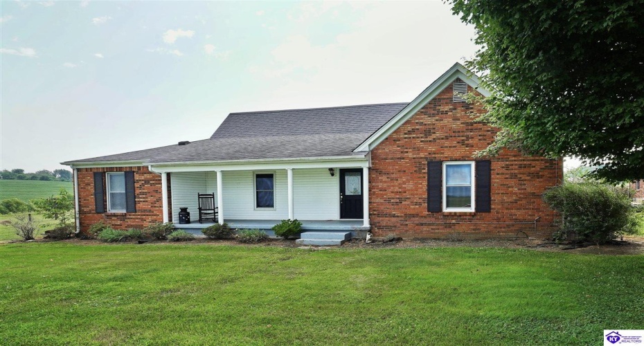 Greensburg Road, Buffalo, Kentucky 42716, ,2 BathroomsBathrooms,For Sale,Greensburg Road,HK24002281