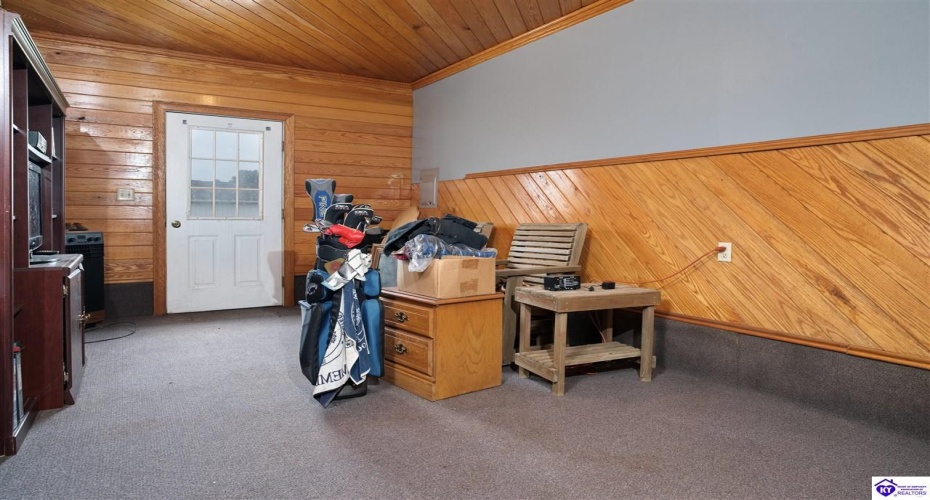 Greensburg Road, Buffalo, Kentucky 42716, ,2 BathroomsBathrooms,For Sale,Greensburg Road,HK24002281