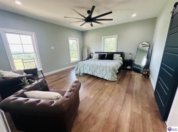 White Rose Road, Campbellsville, Kentucky 42718, ,2 BathroomsBathrooms,For Sale,White Rose Road,HK24002297