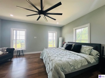 White Rose Road, Campbellsville, Kentucky 42718, ,2 BathroomsBathrooms,For Sale,White Rose Road,HK24002297