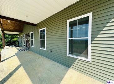 White Rose Road, Campbellsville, Kentucky 42718, ,2 BathroomsBathrooms,For Sale,White Rose Road,HK24002297