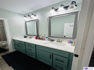 White Rose Road, Campbellsville, Kentucky 42718, ,2 BathroomsBathrooms,For Sale,White Rose Road,HK24002297