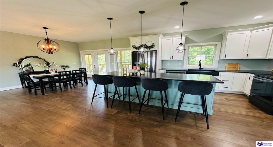 White Rose Road, Campbellsville, Kentucky 42718, ,2 BathroomsBathrooms,For Sale,White Rose Road,HK24002297