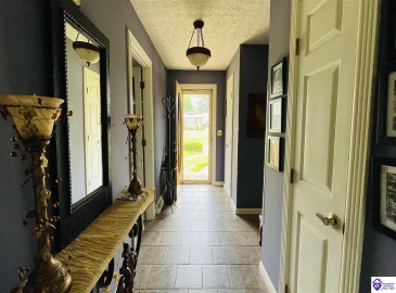 Beechwood Drive, Campbellsville, Kentucky 42718, ,3 BathroomsBathrooms,For Sale,Beechwood Drive,HK24002301