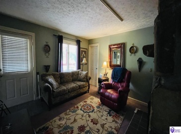 Beechwood Drive, Campbellsville, Kentucky 42718, ,3 BathroomsBathrooms,For Sale,Beechwood Drive,HK24002301