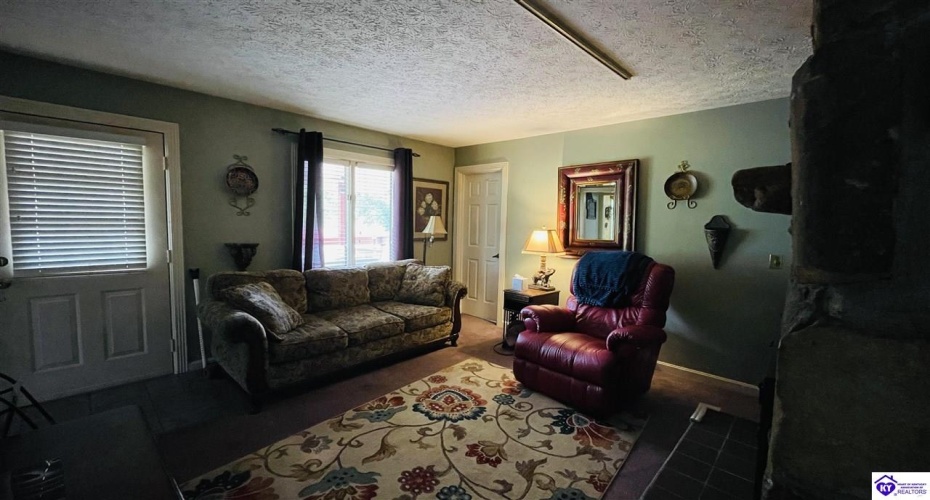 Beechwood Drive, Campbellsville, Kentucky 42718, ,3 BathroomsBathrooms,For Sale,Beechwood Drive,HK24002301