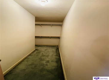 Beechwood Drive, Campbellsville, Kentucky 42718, ,3 BathroomsBathrooms,For Sale,Beechwood Drive,HK24002301